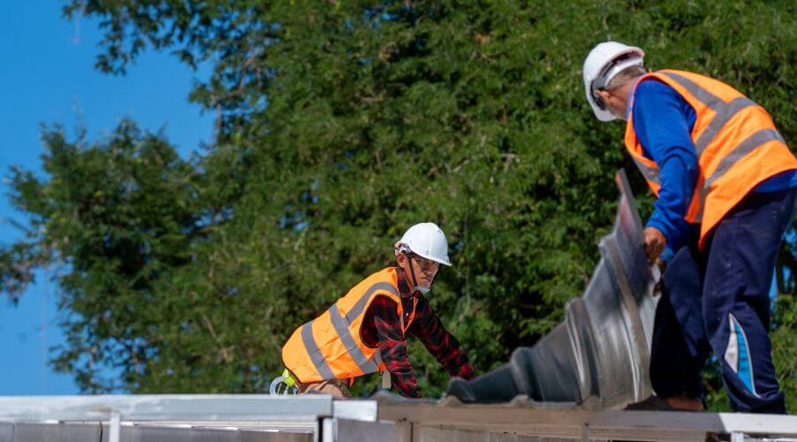Professional metal roof installation in Stroud, OK